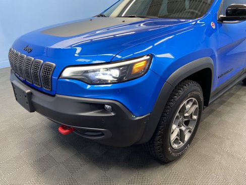 Certified 2023 Jeep Cherokee Trailhawk w/ Trailer Tow Group image 52