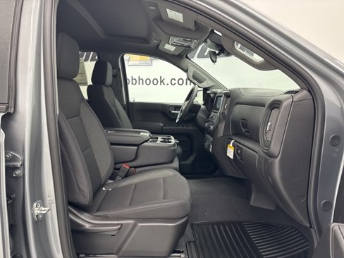 New 2026 Chevrolet Silverado 1500 Custom Trail Boss w/ LPO, Dark Essentials Package image 30