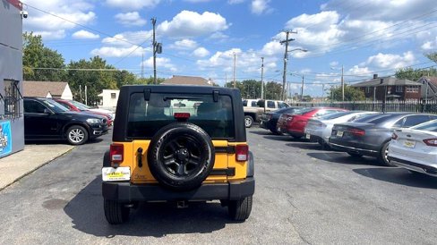 Used 2012 Jeep Wrangler Unlimited Sport w/ Trailer Tow Group image 15