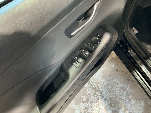 New 2026 Hyundai Kona SEL Premium image 13