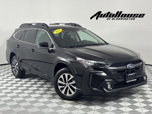 Used 2023 Subaru Outback Premium image 1