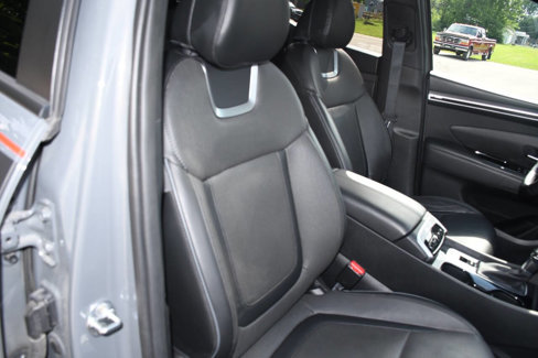 Used 2023 Hyundai Santa Cruz Limited image 20