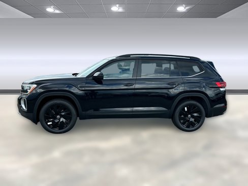 New 2026 Volkswagen Atlas SE image 2