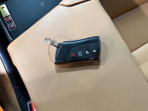 Used 2024 Lexus ES 300h image 48