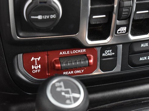 Used 2024 Jeep Wrangler Willys image 23