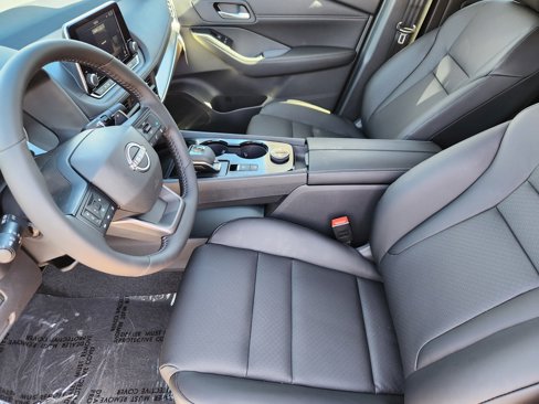 New 2026 Nissan Rogue SV image 8
