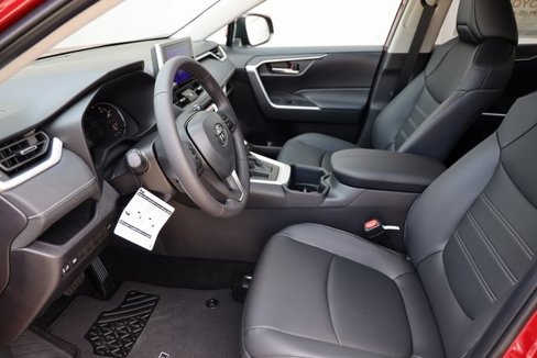 New 2025 Toyota RAV4 XLE Premium image 10