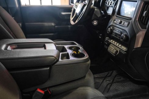 Used 2023 Chevrolet Silverado 2500 Custom w/ Custom Value Package image 22