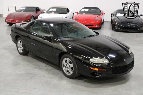 Used 1998 Chevrolet Camaro Z28 w/ Preferred Equipment Group 2 image 17