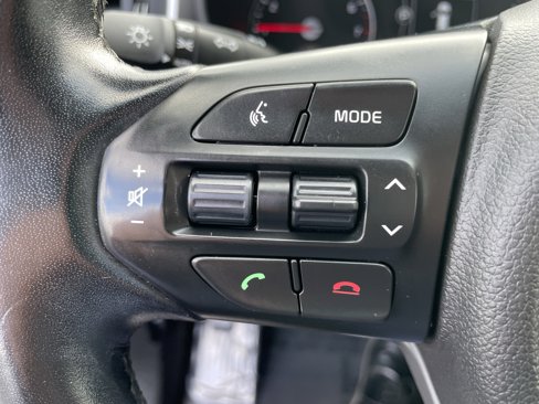 Used 2018 Kia Sorento LX image 15