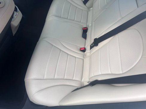 Used 2019 Mercedes-Benz C 300 4MATIC Sedan image 10