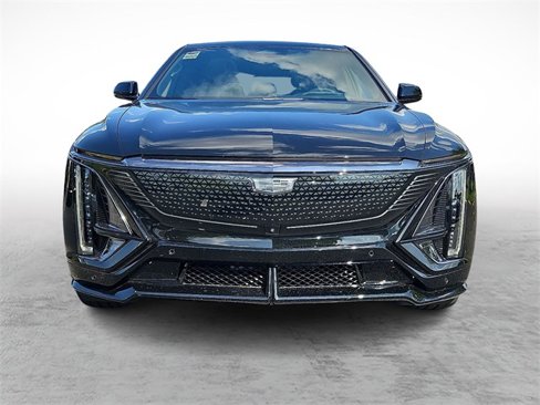 New 2026 Cadillac Lyriq V image 2