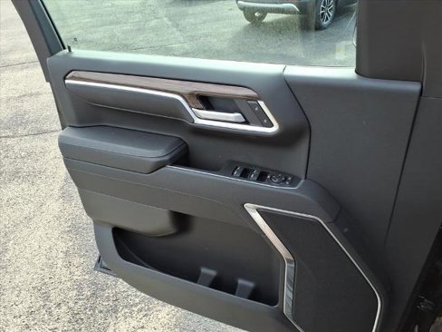 New 2026 Chevrolet Silverado 1500 LT image 9