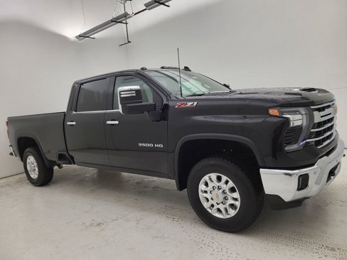 New 2025 Chevrolet Silverado 3500 LTZ w/ LTZ Premium Package image 1