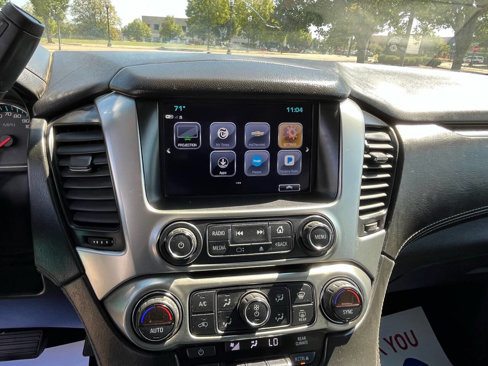 Used 2017 Chevrolet Suburban LS image 18