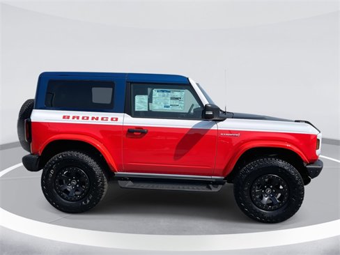 New 2025 Ford Bronco Stroppe Edition image 3