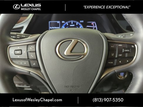 Used 2024 Lexus ES 350 w/ Premium Package image 27