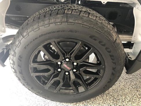 New 2026 GMC Sierra 1500 Pro w/ Graphite Edition image 16