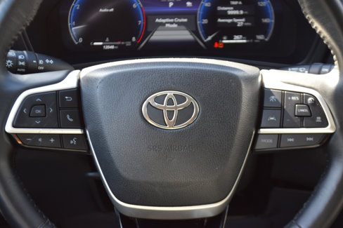 Used 2024 Toyota Grand Highlander AWD image 20