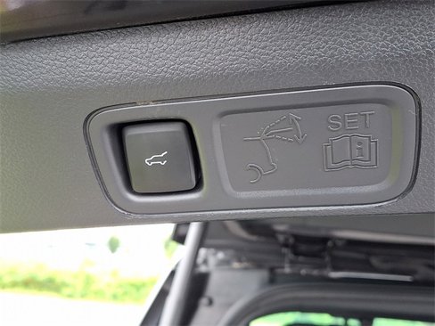 Certified 2024 Ford Expedition Timberline image 26