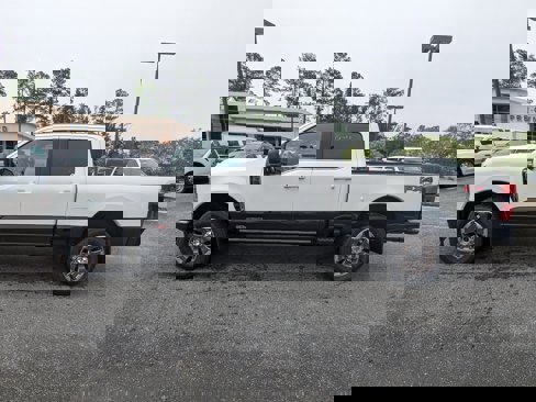 New 2025 Ford F350 King Ranch w/ FX4 Off-Road Package image 7