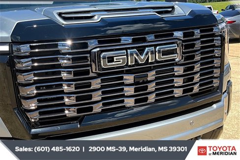 Used 2025 GMC Sierra 2500 Denali Ultimate image 21