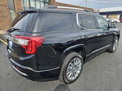 Certified 2023 GMC Acadia Denali w/ LPO, Floor Liner Package image 7