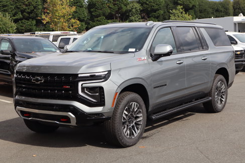New 2026 Chevrolet Suburban Z71 w/ Comfort Package image 3