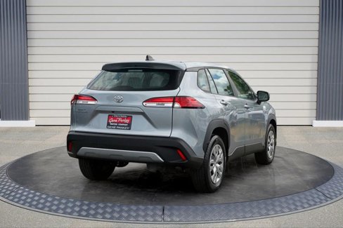 Used 2024 Toyota Corolla Cross L image 7