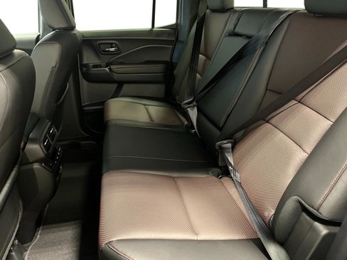 New 2025 Honda Ridgeline Black Edition image 23