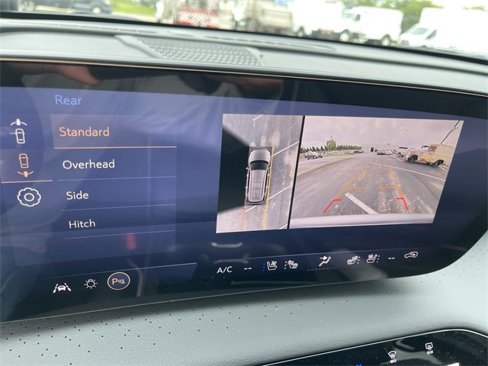 New 2026 Buick Enclave Avenir w/ Super Cruise Package image 17