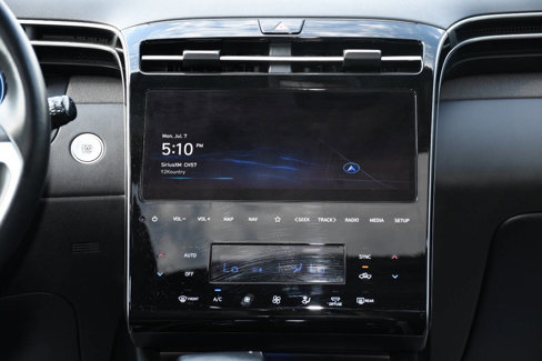 Used 2023 Hyundai Santa Cruz Limited image 24
