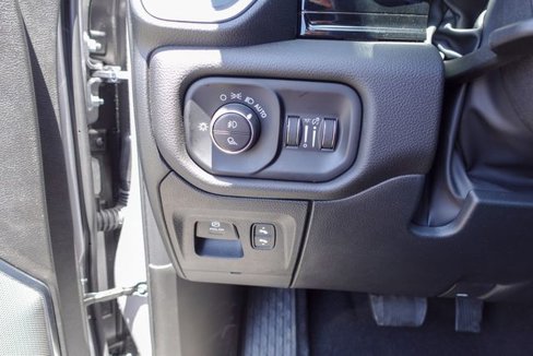 New 2025 RAM 1500 Laramie w/ Night Edition image 16