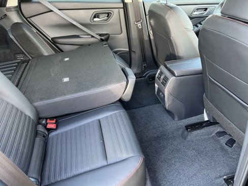 New 2026 Nissan Rogue SV image 19