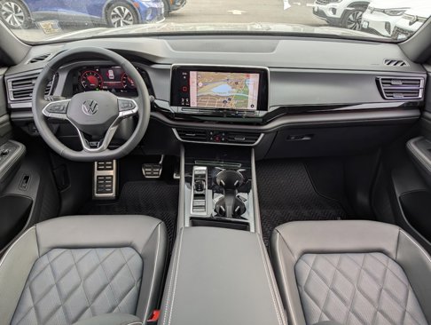 New 2026 Volkswagen Atlas Cross Sport SEL Premium R-Line image 24