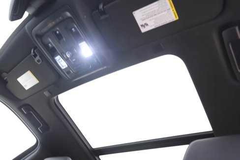 Used 2023 Chevrolet Suburban Z71 w/ Luxury Package image 22