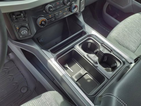 New 2025 Ford F250 XLT w/ Black Appearance Package image 17