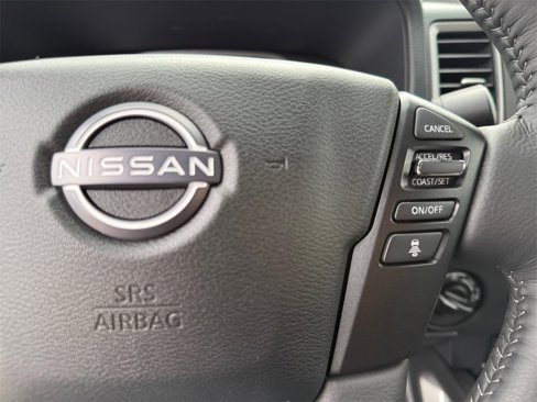 Used 2024 Nissan Frontier SV w/ SV Convenience Package image 26