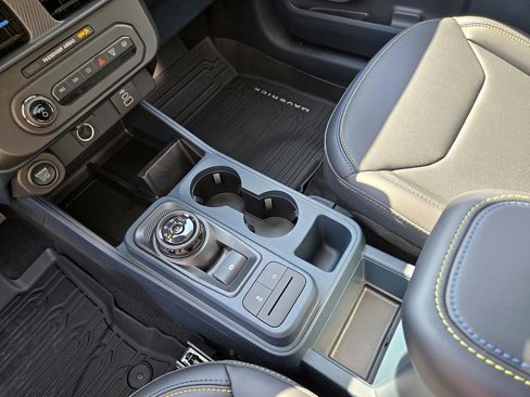 New 2025 Ford Maverick Lobo image 23