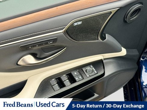 Used 2023 Lexus ES 350 Ultra Luxury image 17