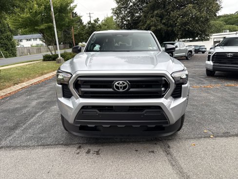 New 2025 Toyota Tacoma SR image 2