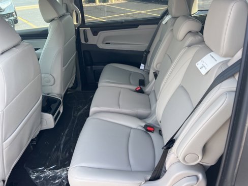 New 2026 Honda Odyssey EX-L image 10