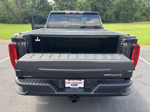 Used 2022 GMC Sierra 1500 AT4X image 48