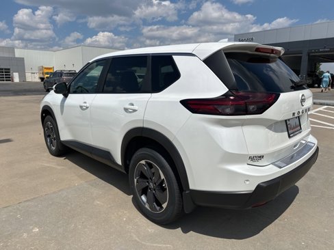 New 2026 Nissan Rogue SV image 7