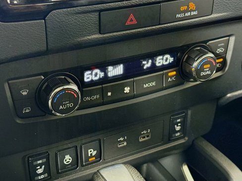 Used 2022 Nissan Frontier SV image 17