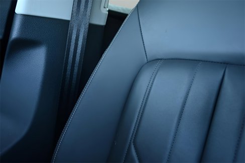 Used 2024 Audi Q8 e-tron Premium image 21