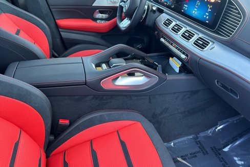 New 2026 Mercedes-Benz GLE 63 AMG S image 14