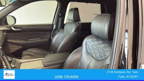 Used 2022 Hyundai Palisade Calligraphy w/ Cargo Package image 13