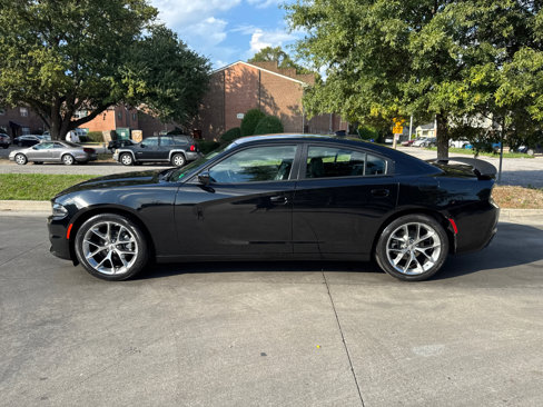 Used 2022 Dodge Charger SXT w/ Plus Group image 8