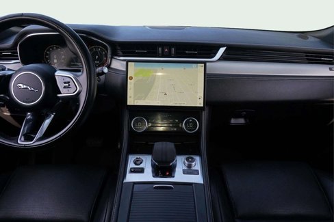 Used 2024 Jaguar F-PACE R-Dynamic S image 24
